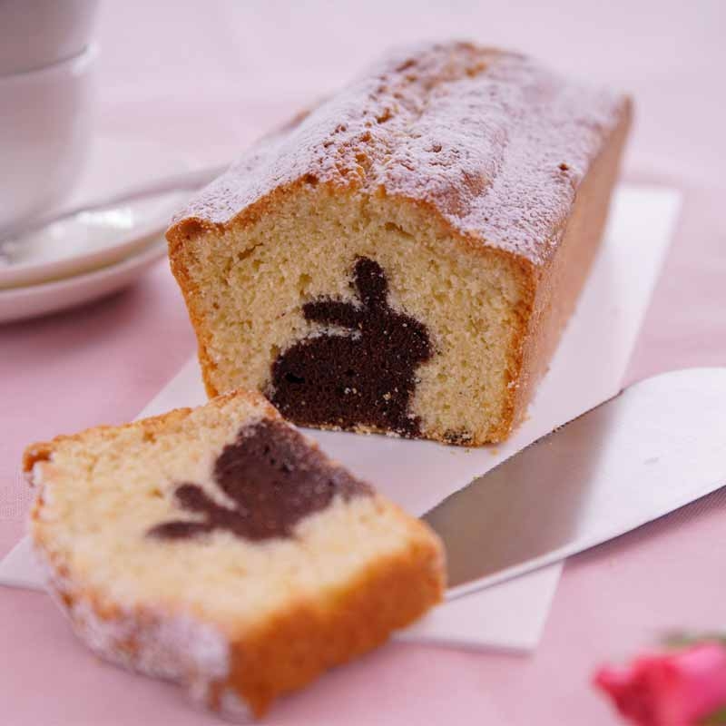 Dr. Oetker Kastenform inkl. Häschen-Ausstecher, 25 cm