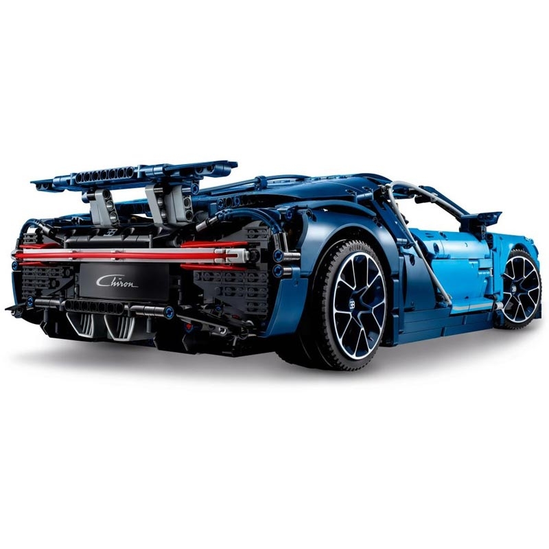 LEGO Technic 42083 Bugatti Chiron