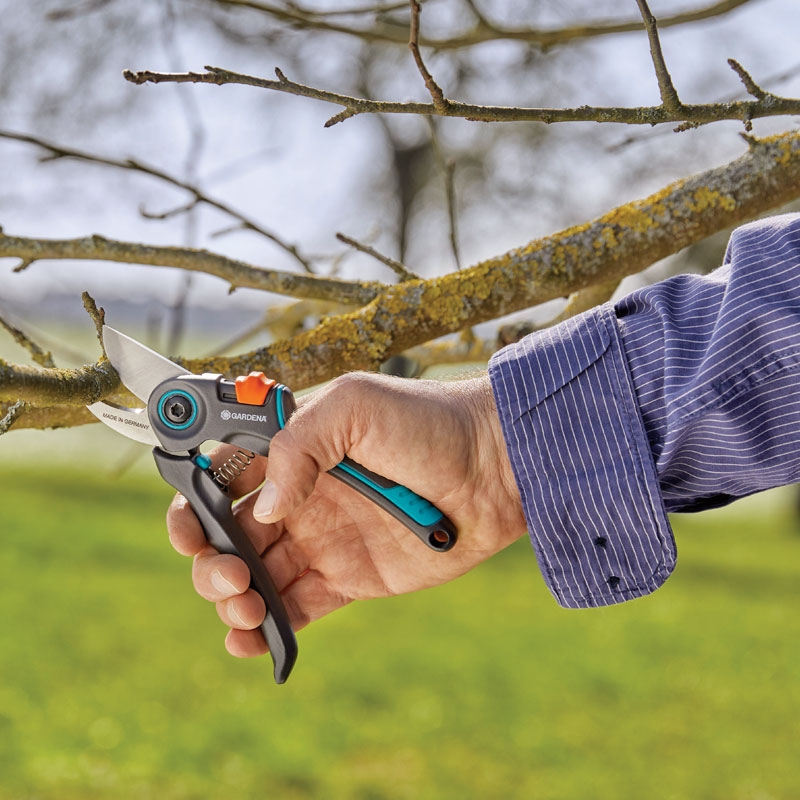 GARDENA 12203-34 Gartenschere ExpertCut