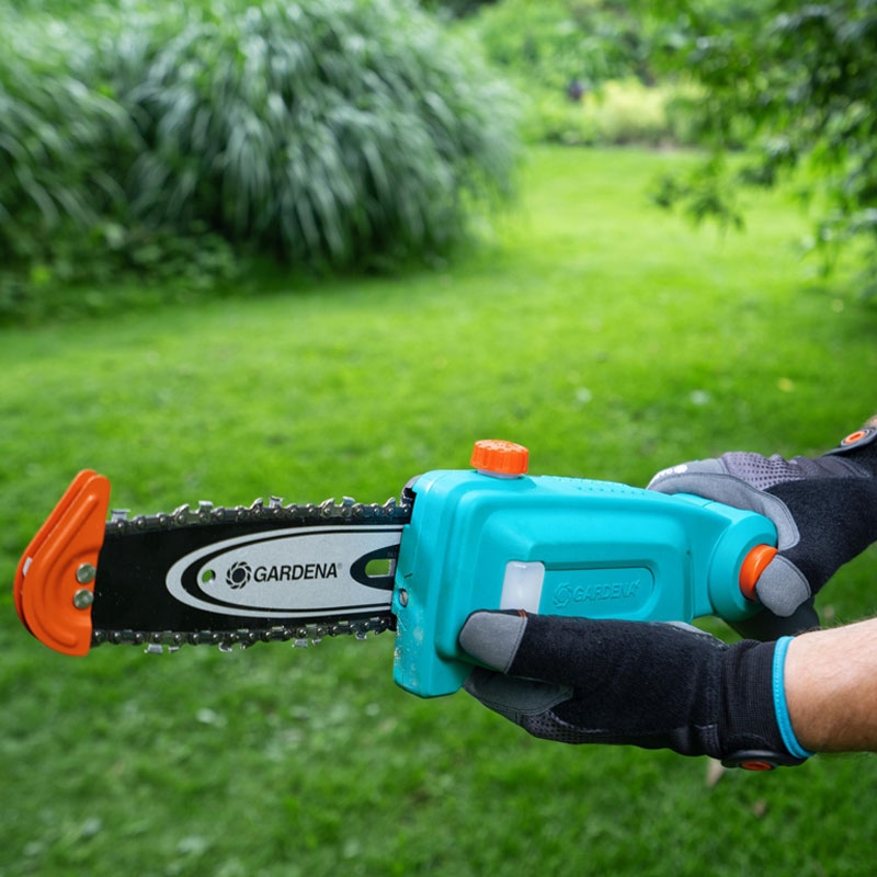 GARDENA 14770-55 Akku-Teleskop-Hochentaster TCS 20/18V P4A solo