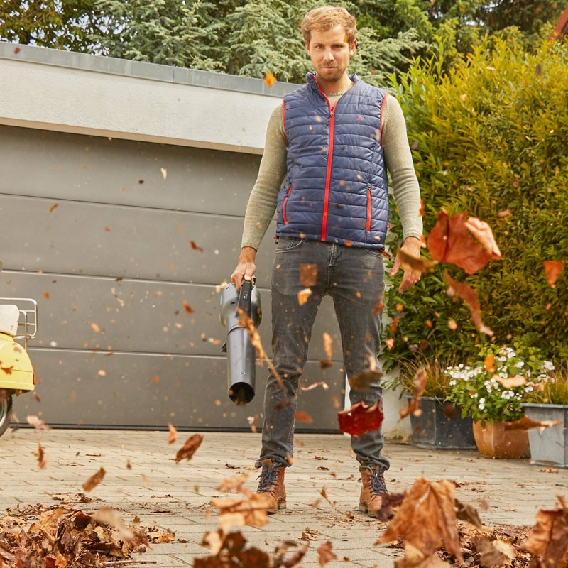 GARDENA 14890-20 Akku-Gartensauger/-Bläser PowerJet 18V P4A Ready-To-Use Set