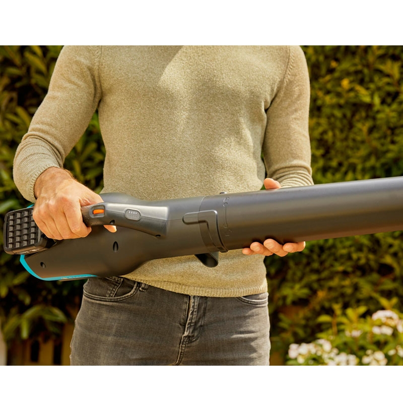 GARDENA 14890-20 Akku-Gartensauger/-Bläser PowerJet 18V P4A Ready-To-Use Set