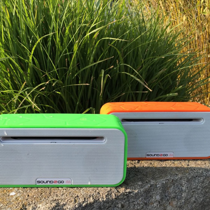 Sound2Go BRIQ Studio Orange-Weiß portabler Lautsprecher