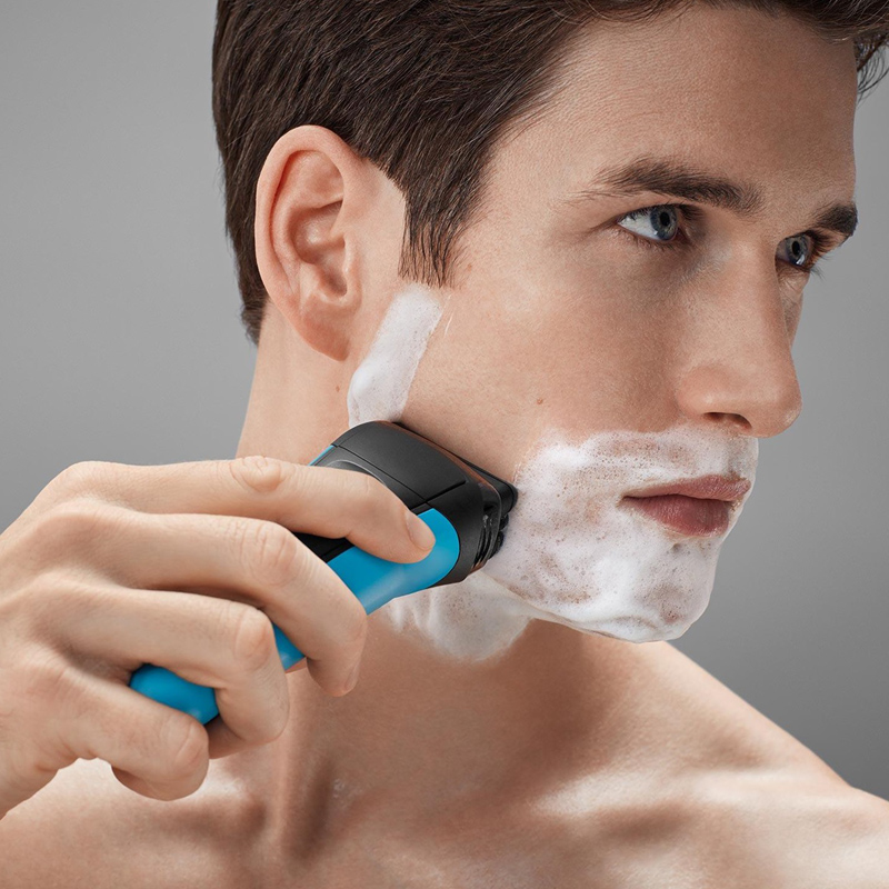Braun Series 3 Elektrischer Rasierer 310s, blau