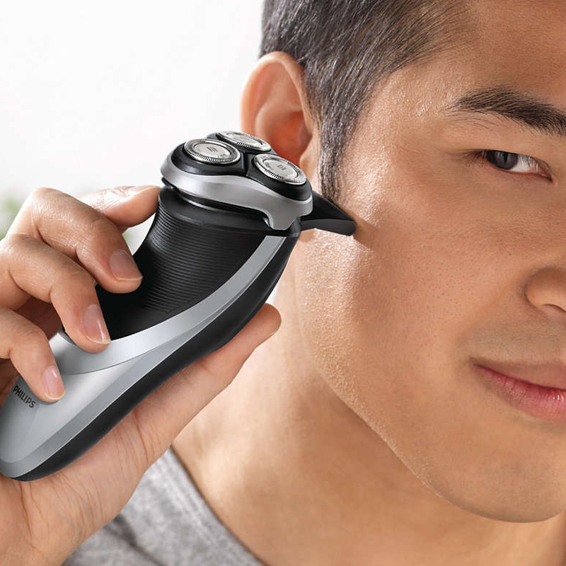 Philips PowerTouch Rasierer PT860/16 (mit Präzisionstrimmer)