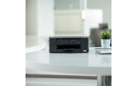 Sony Flip-Tasche SCR32 für Xperia Z4 Tablet schwarz