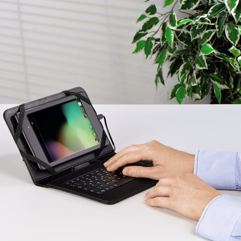 Hama OTG-Tablet-Tasche mit integrierter Tastatur, Displaygröße 17,8 cm (7