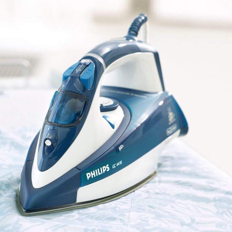 Philips GC4410/02 Dampfbügeleisen (2400 W, SteamGlide-Bügelsohle) weiß/blau