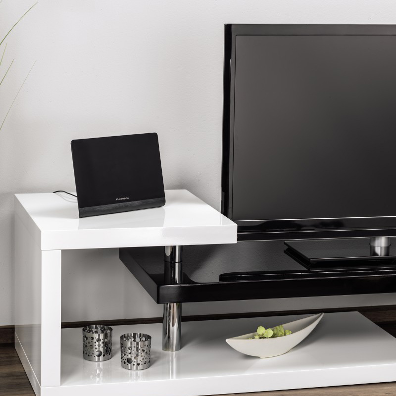 Hama ANT1425 DVB-T/DVB-T2 Zimmerantenne, flach, aktiv, 50dB