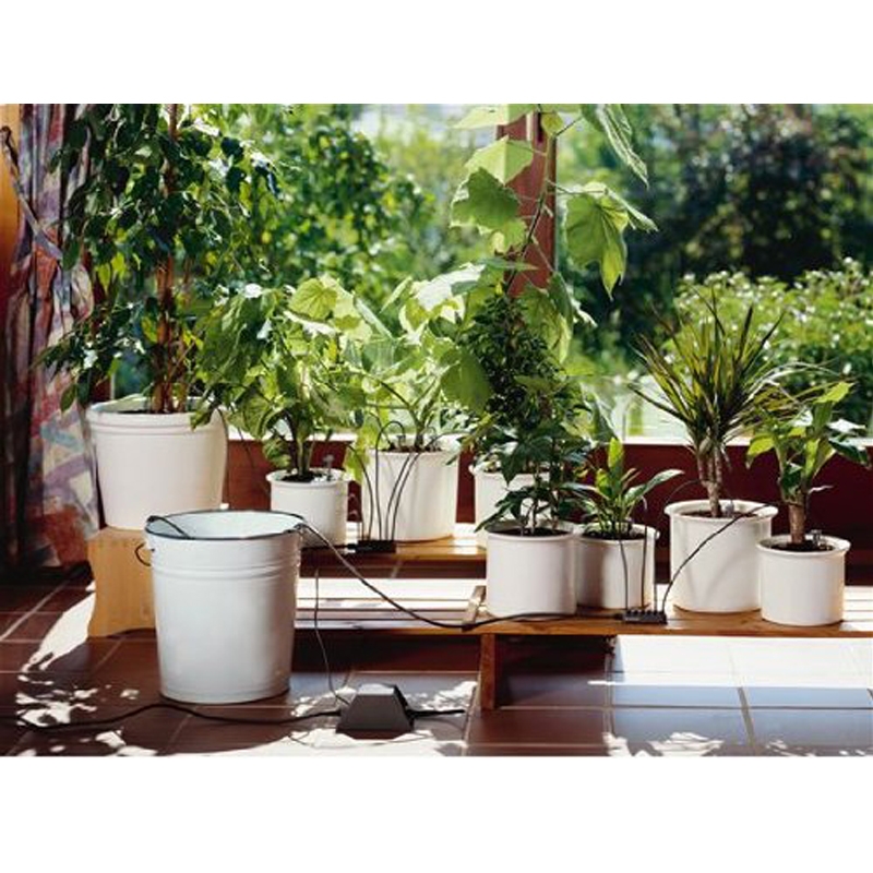 GARDENA 1266-20 city gardening Urlaubsbewässerung mit 9 Ltr. Vorratsbehälter