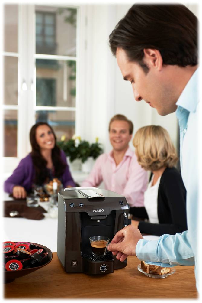 AEG FAVOLA LM 5400 Lavazza Espresso-Kaffeekapselautomat grey