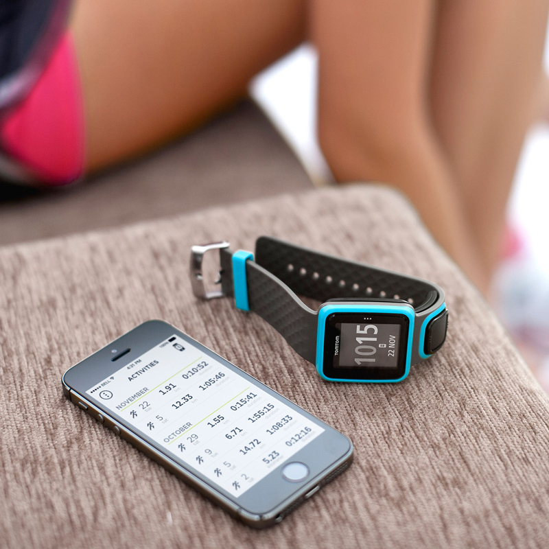 TomTom GPS Sportuhr Runner grün/dunkelblau