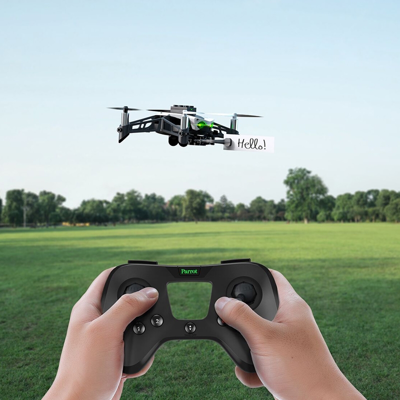 Parrot Swing Drohne inkl Flypad