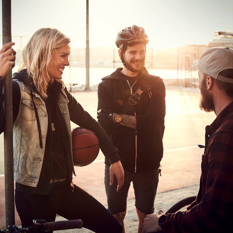 Garmin vívoactive 3 GPS-Fitness-Smartwatch Weiß/Silber