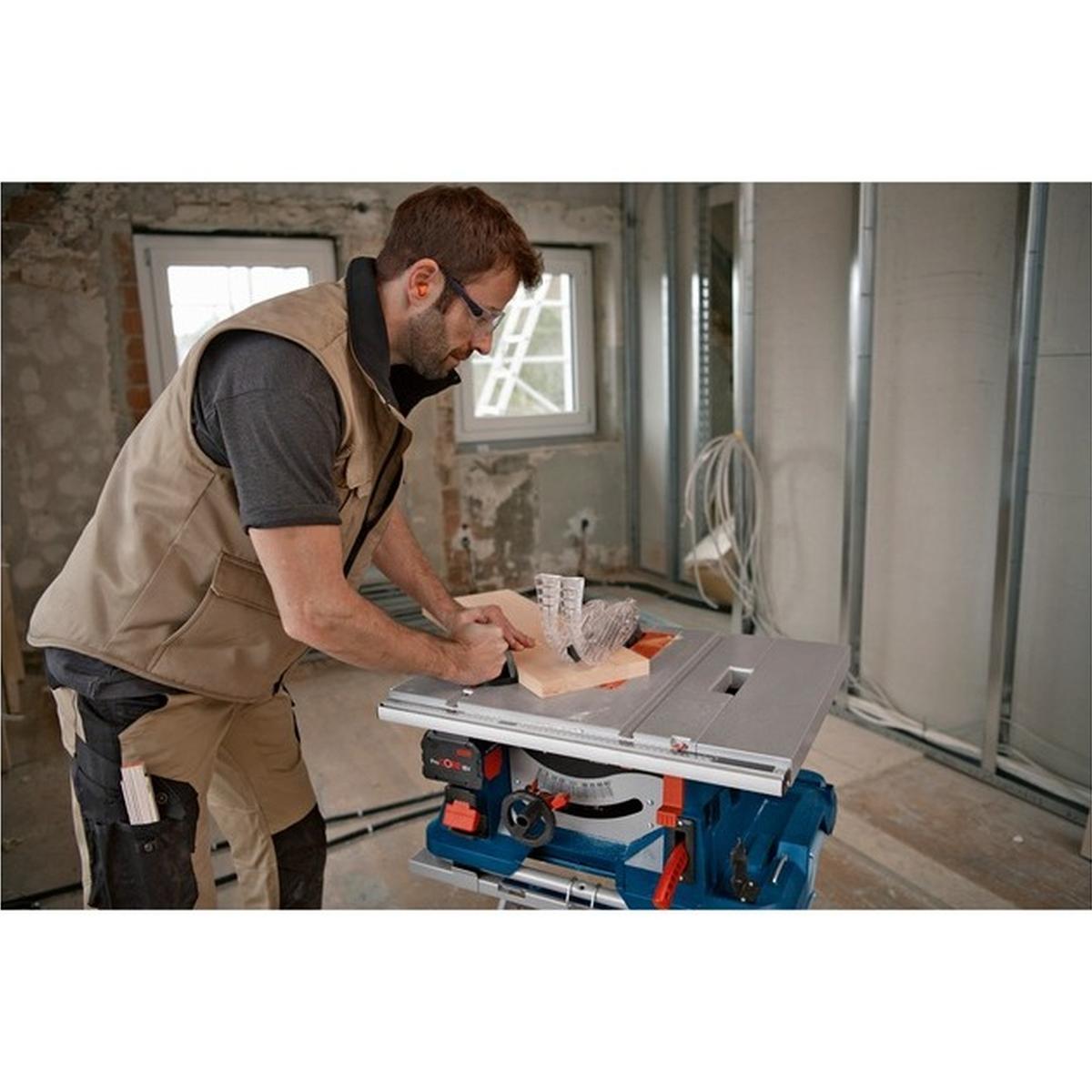 Bosch GTS 18V-216 Professional BITURBO Akku-Tischkreissäge (2.Wahl)