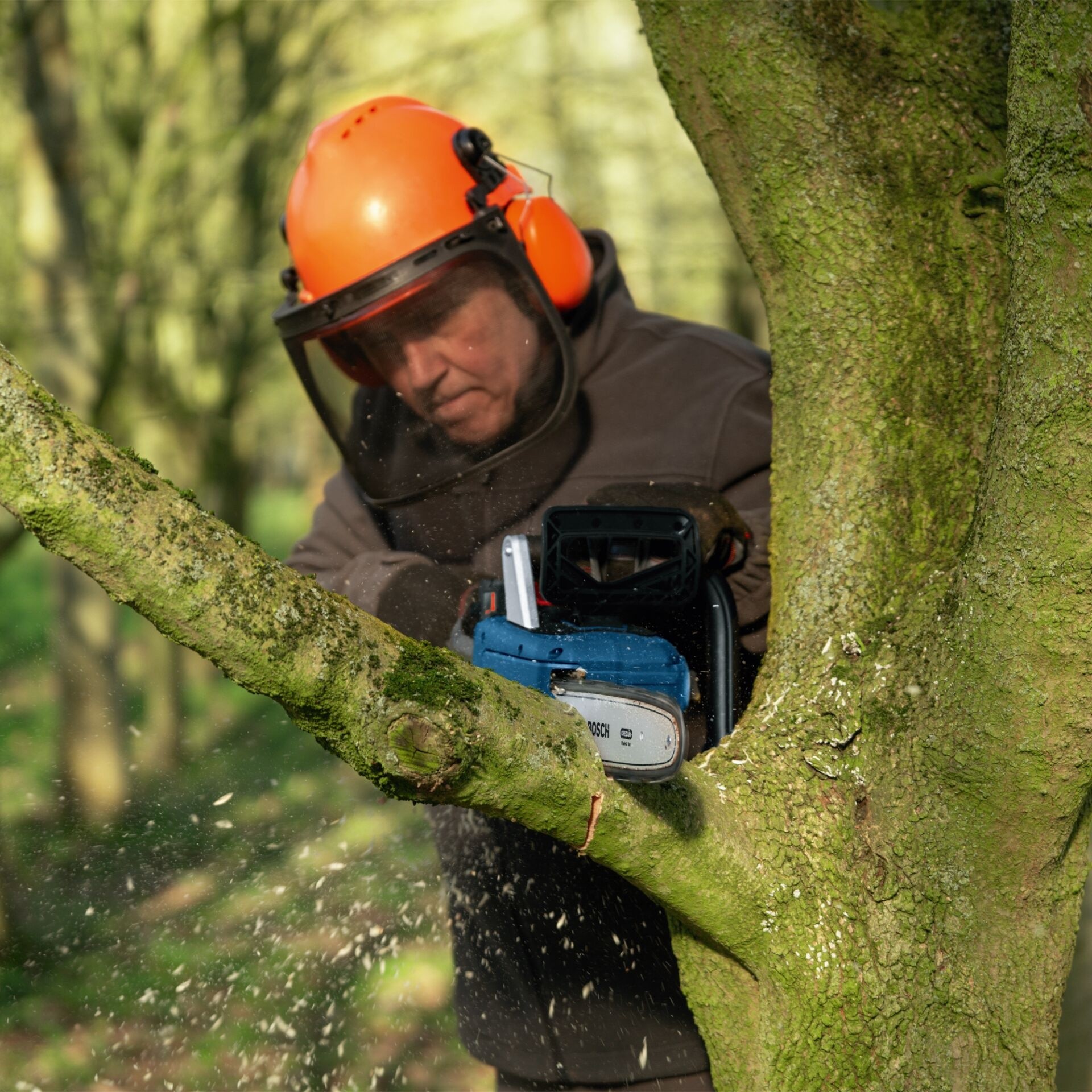 Bosch Professional GKE 18V-30 Akku-Kettensäge
