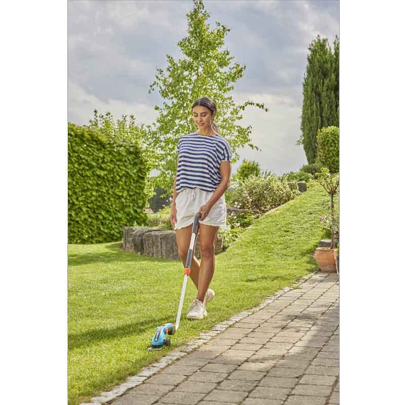 GARDENA 09889-20 Set Akku-Grasschere ComfortCut Li (2.Wahl)