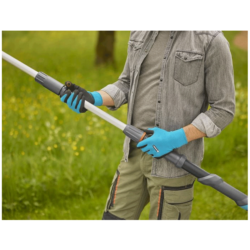 GARDENA 14774-55 Akku-Teleskop-Baumschere HighCut 250/18V P4A solo