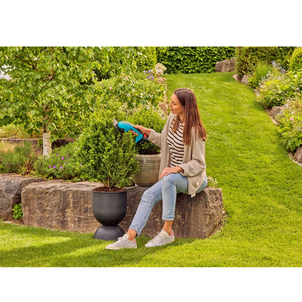 GARDENA 14750-55 Akku-Gras- und Strauchschere PowerCut 20/18V P4A solo