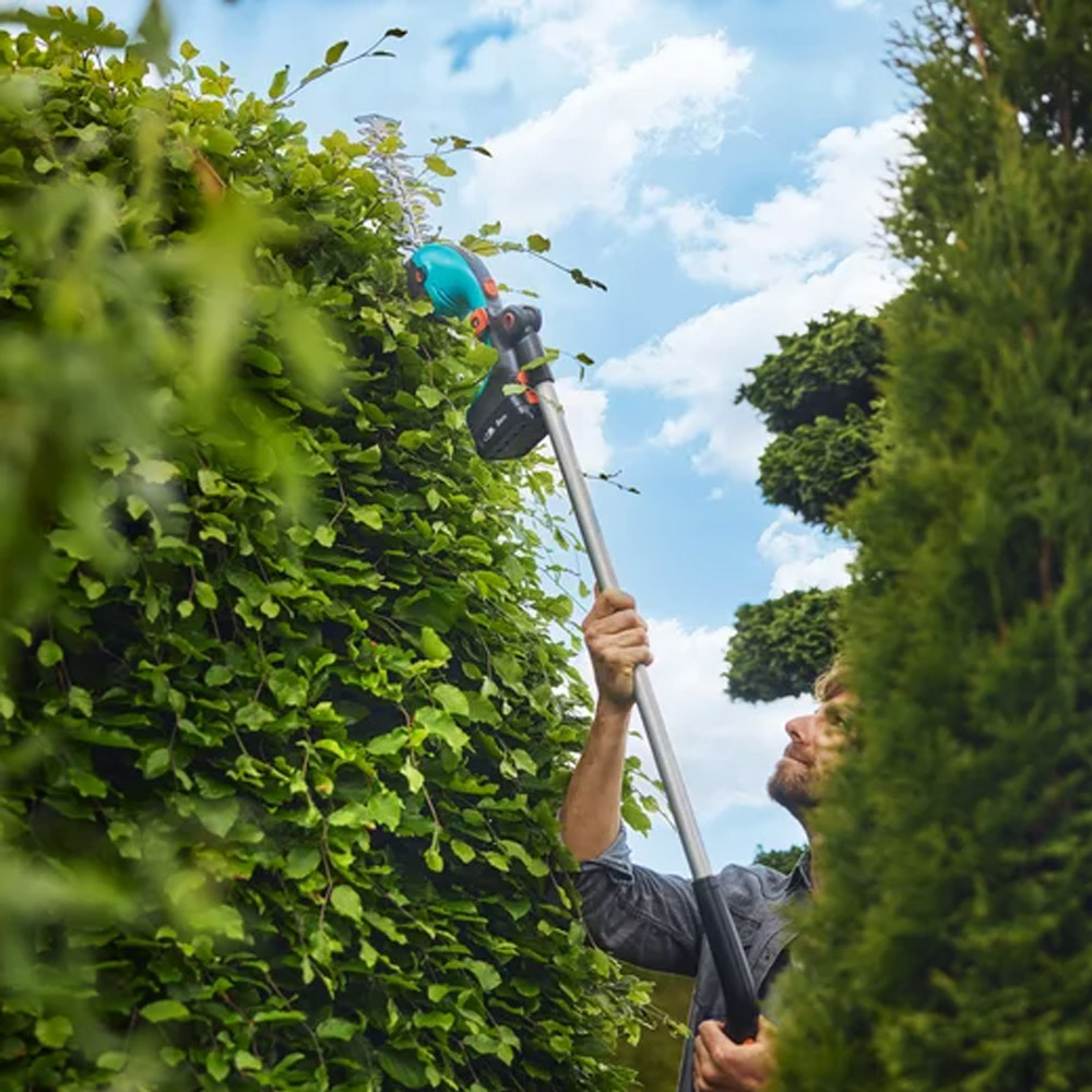 GARDENA 14752-55 Akku-Grasscheren-Set PowerCut 20/18V P4A solo