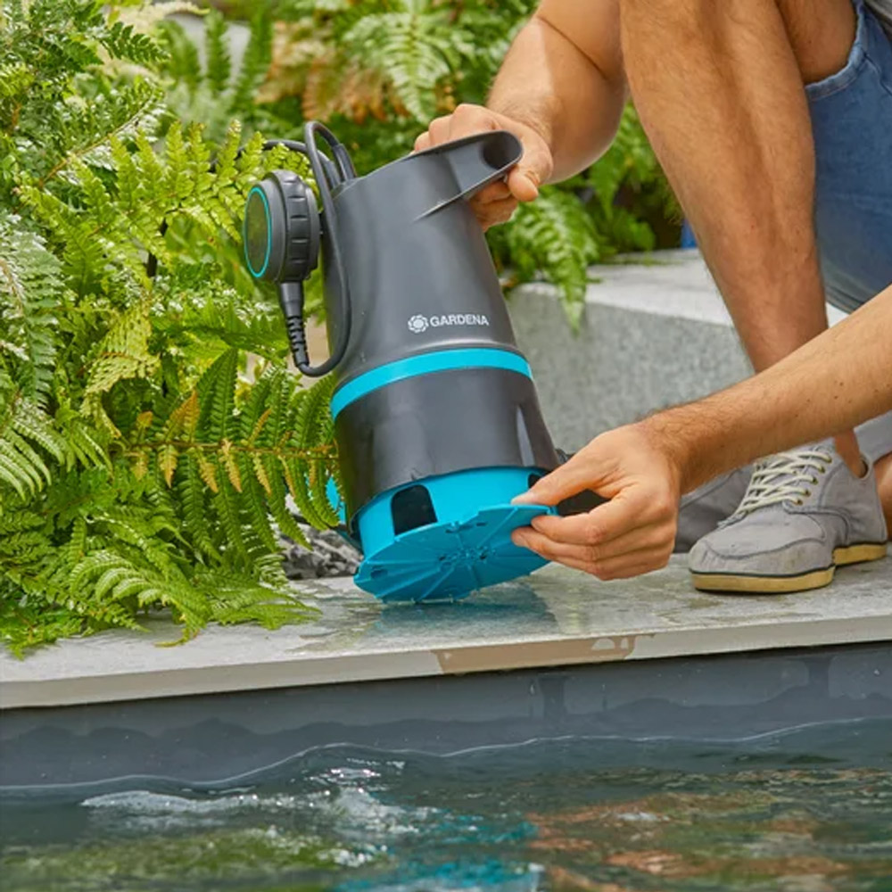 GARDENA 09019-47 Hochwasser-Set 20000 BASIC