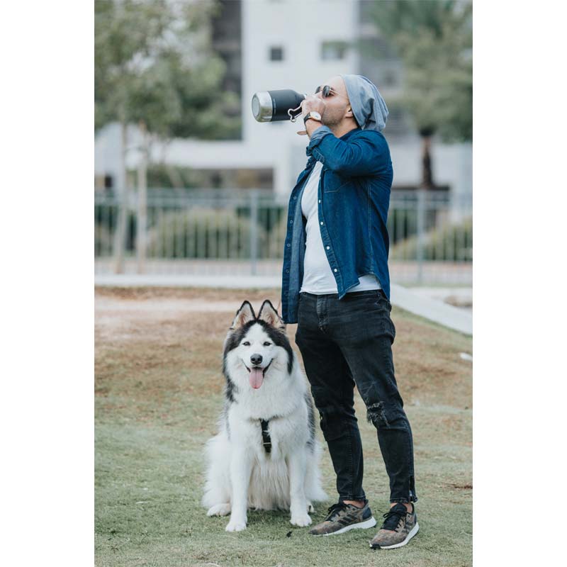 Asobu Dog Bowl Edelstahlflasche mit Hundenapf 1 Liter weiß