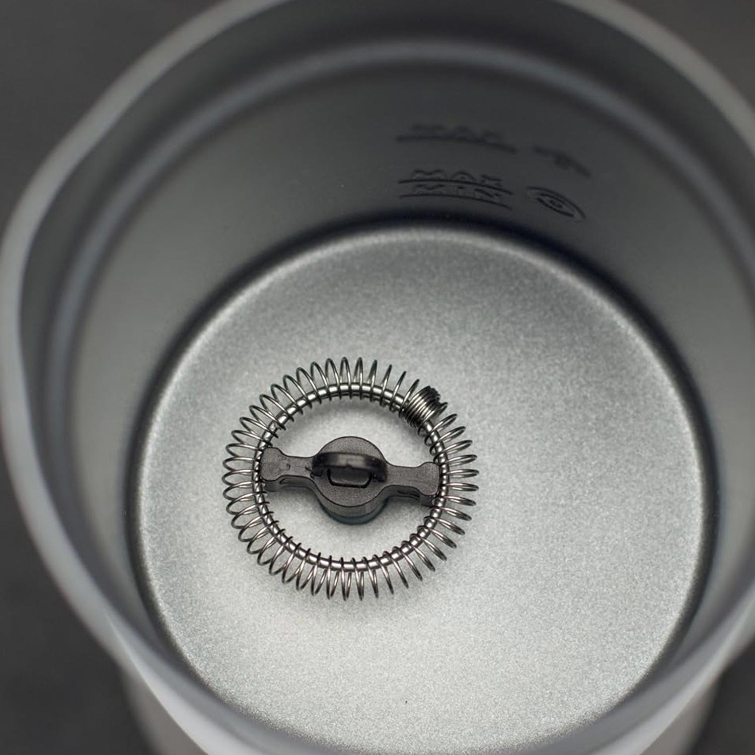 Caso Fomini Crema Milchaufschäumer schwarz