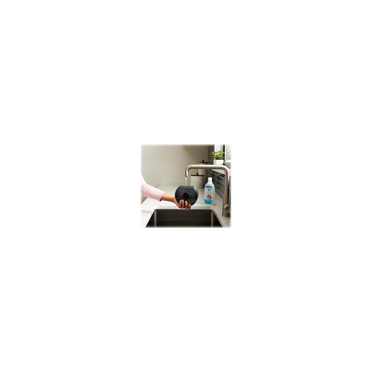 iRobot Braava Jet M6 Connected Wischroboter schwarz