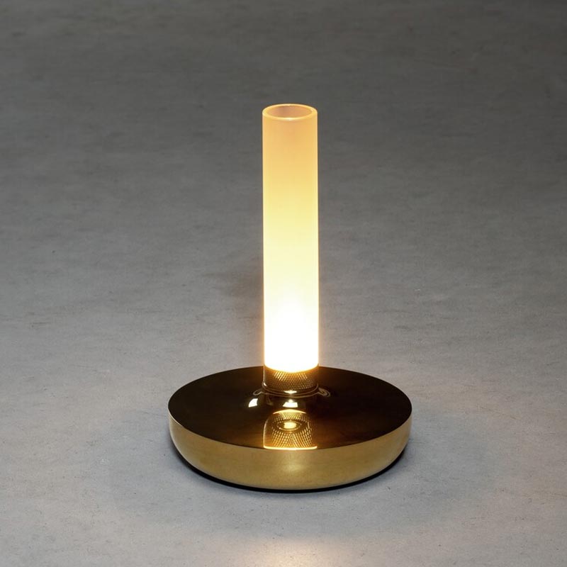 Konstsmide Biarritz USB-Tischleuchte gold, 1800/2700/4000K, dimmbar