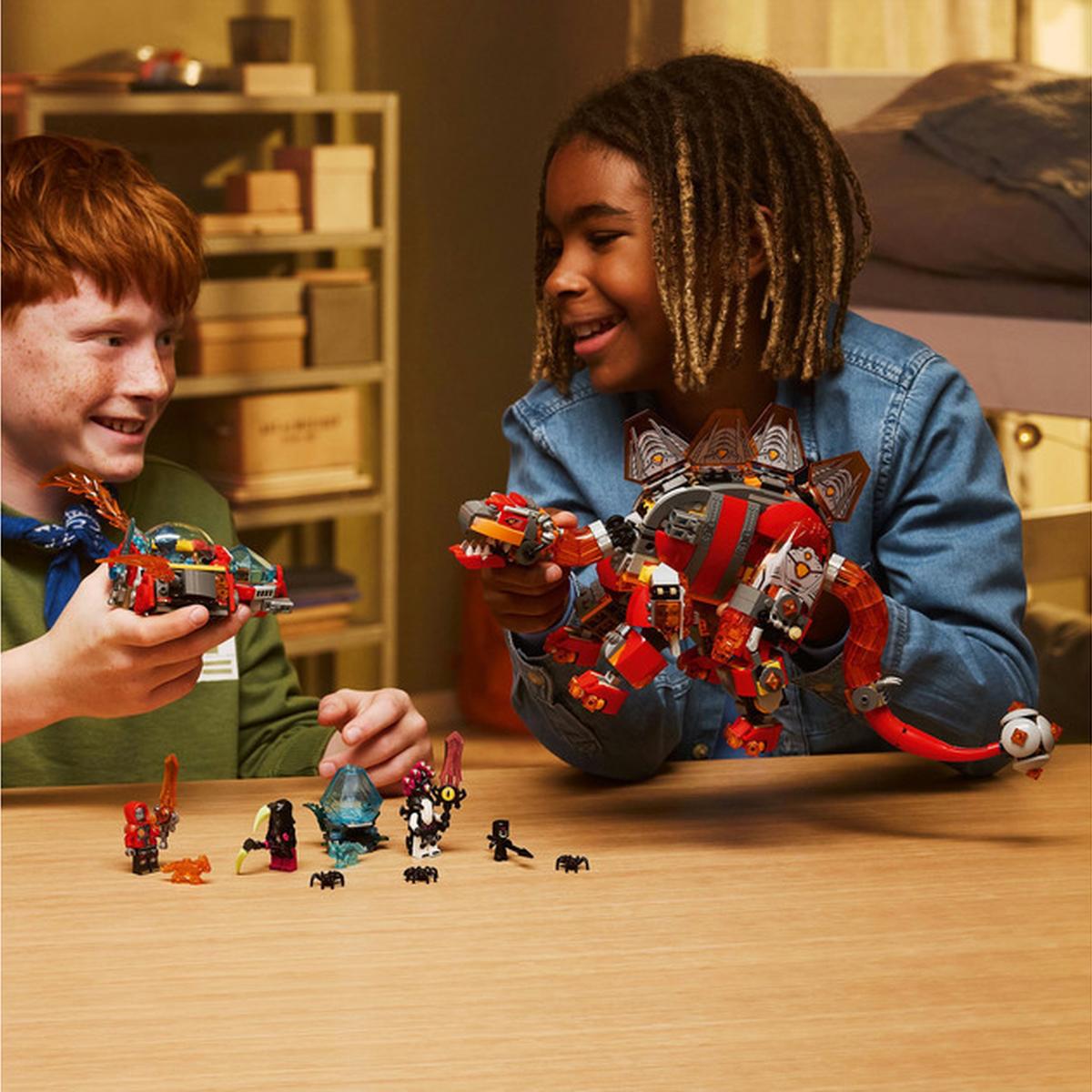 LEGO DREAMZzz Das Dino-Raumschiff (71514)