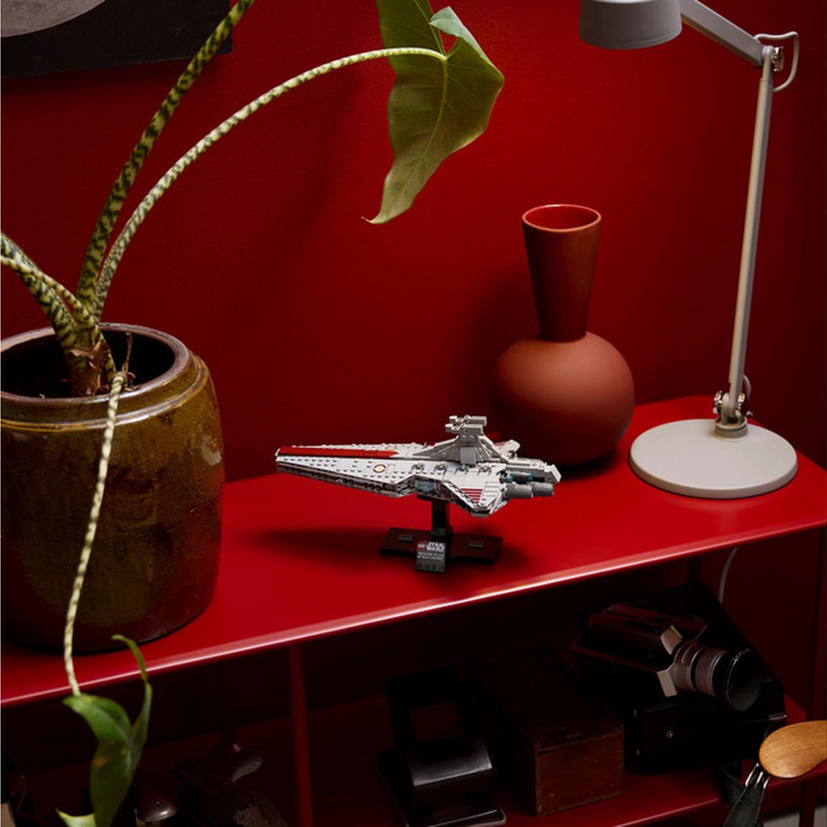 LEGO StarWars Angriffskreuzer der Venator-Klasse (75441)