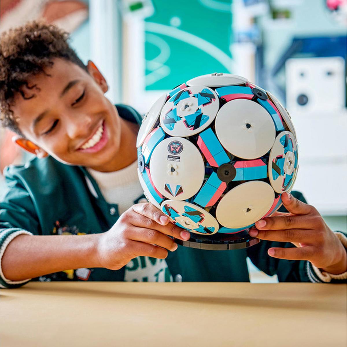 LEGO Exclusives - Miniaturstadion (43019)