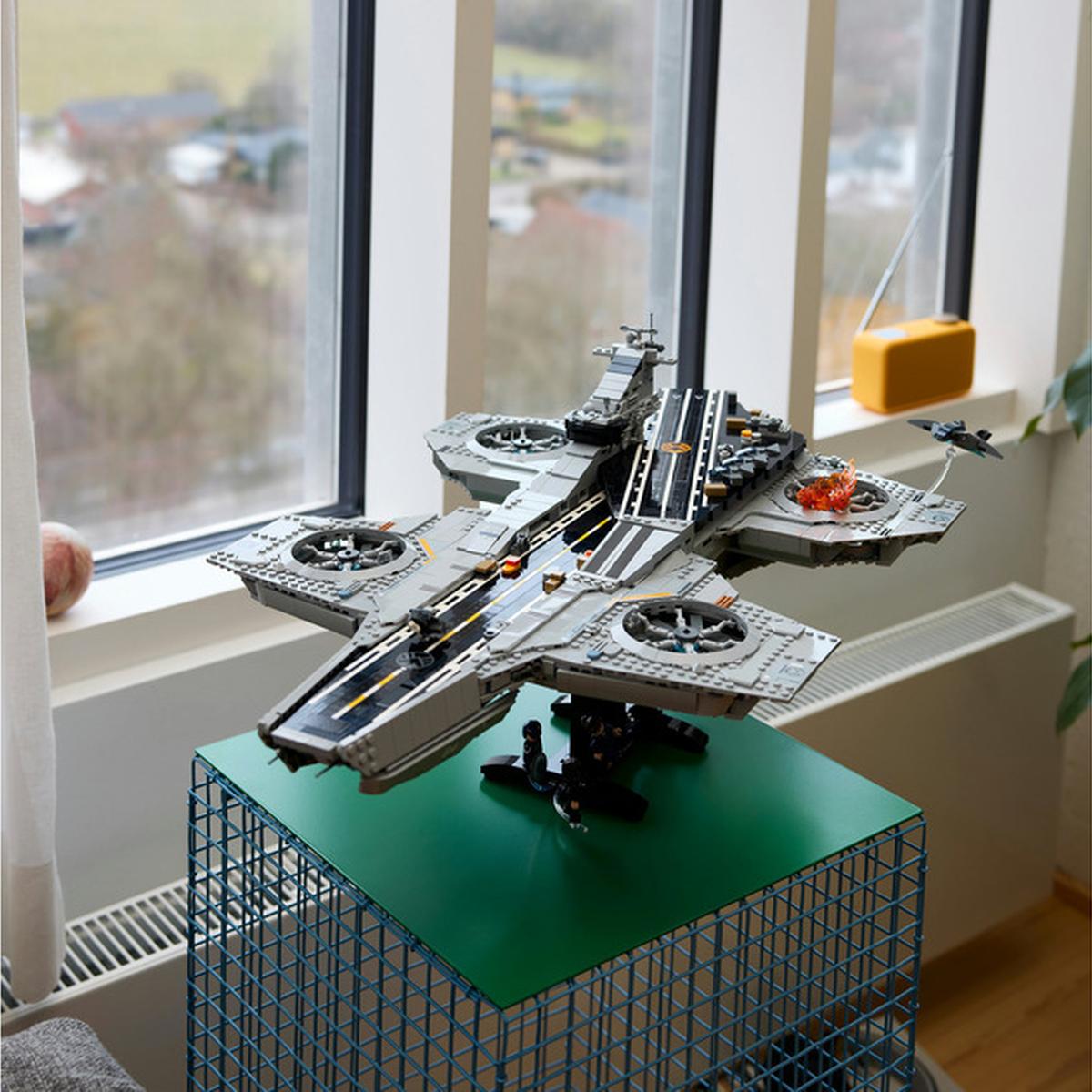 LEGO Marvel - S.H.I.E.L.D.-Helicarrier (76354)