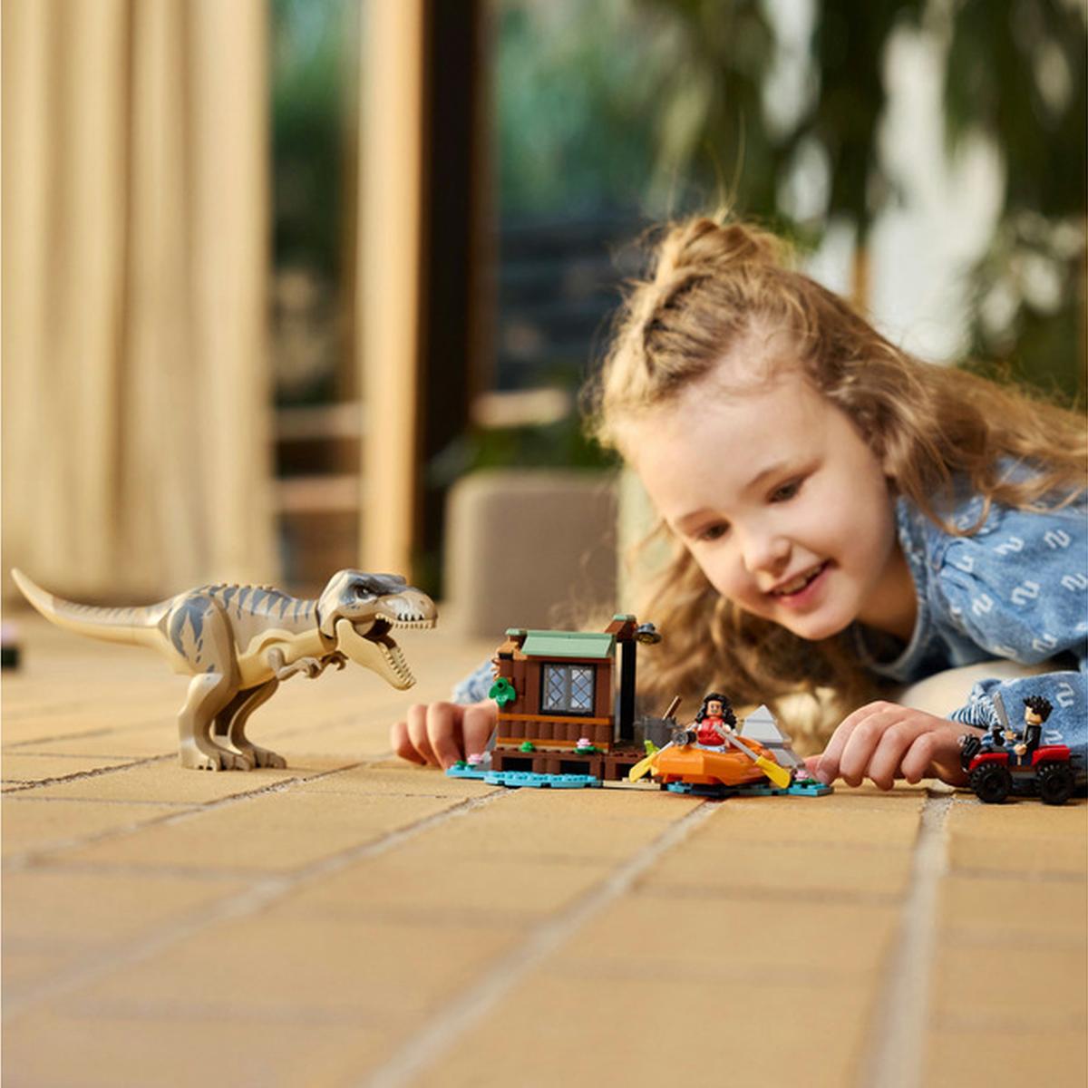 LEGO Jurassic World - Flucht vor dem T. Rex (76975)