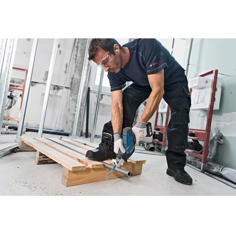 Bosch GSA 18V-Li Compact Akku-Säbelsäge