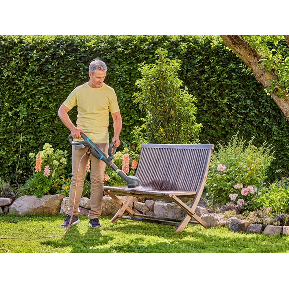 GARDENA 14840-55 Akku-Multi-Reiniger AquaBrush Compact 02/18V P4A solo (2.Wahl)