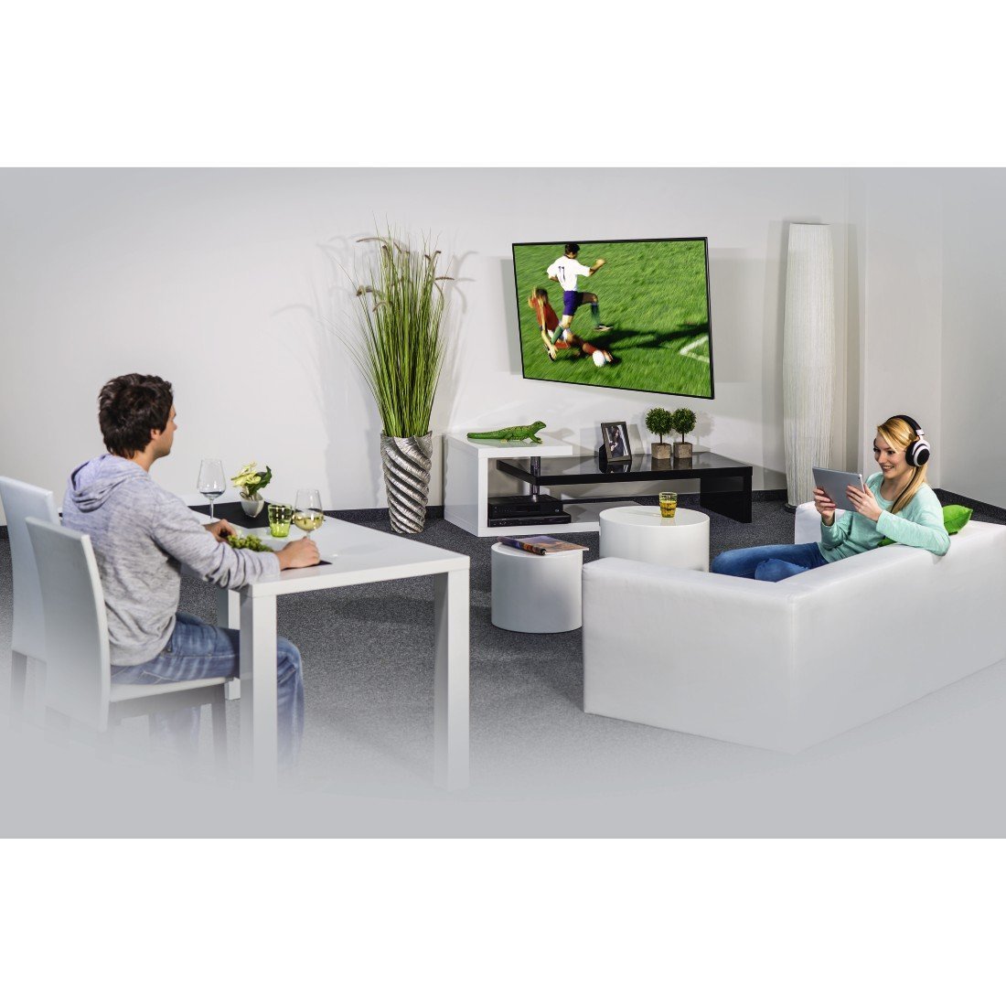 Hama TV-Wandhalterung Fullmotion, 1 Stern, 400x400, 165cm (65