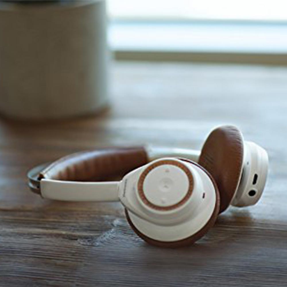 Plantronics Bluetooth Stereo Headset Backbeat Sense weiß