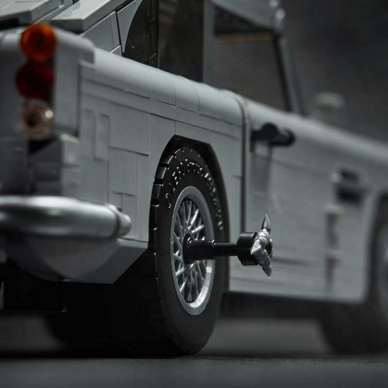 LEGO Creator 10262 James Bond™ Aston Martin DB5
