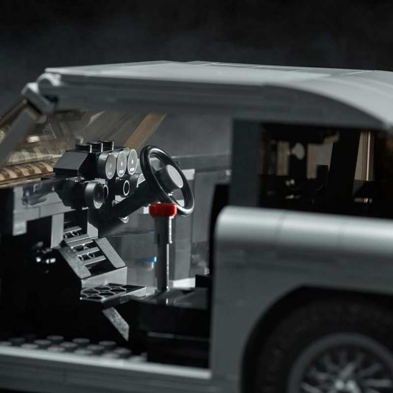 LEGO Creator 10262 James Bond™ Aston Martin DB5