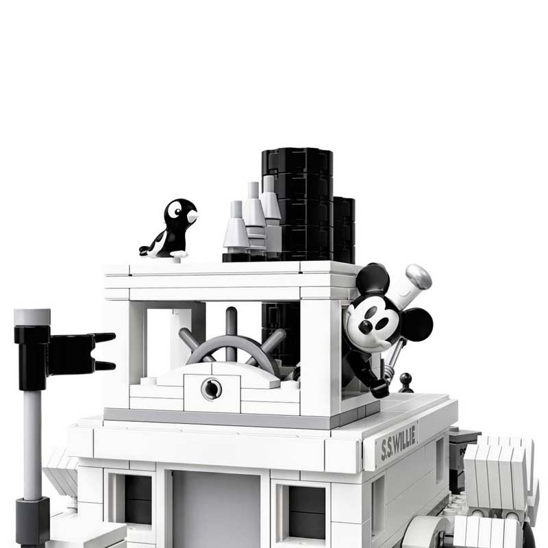 LEGO Ideas 21317 Disney Streamboat Willie
